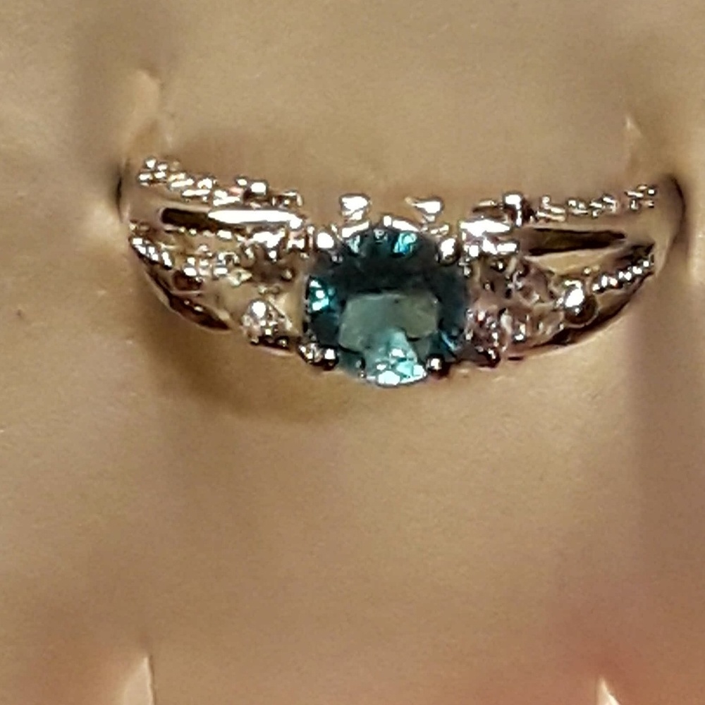 Ladies ring - Picture 2 of 8